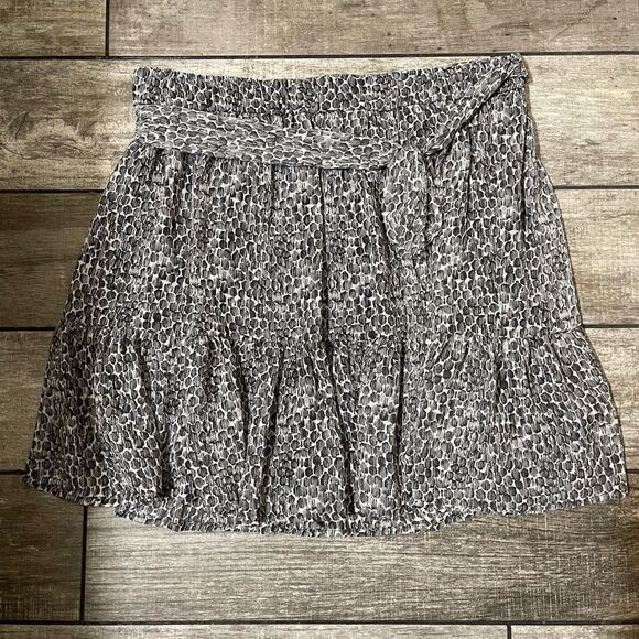 NWT Banana Republic Flounce Hem Mini Skirt - Picture 9 of 9